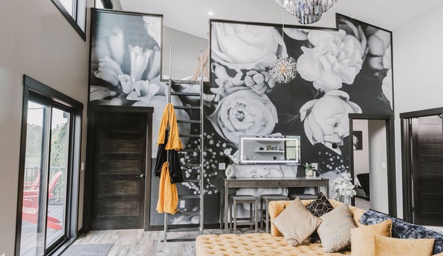 Luxe Farmette Home Nestled on 40 Alluring Acres