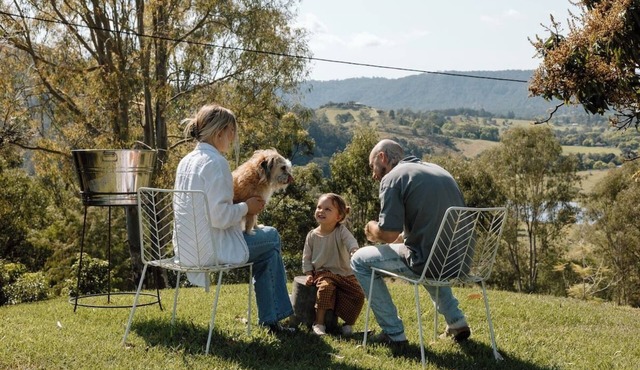 Luxe Farmstay & New Tiny Home, Animals and Views!