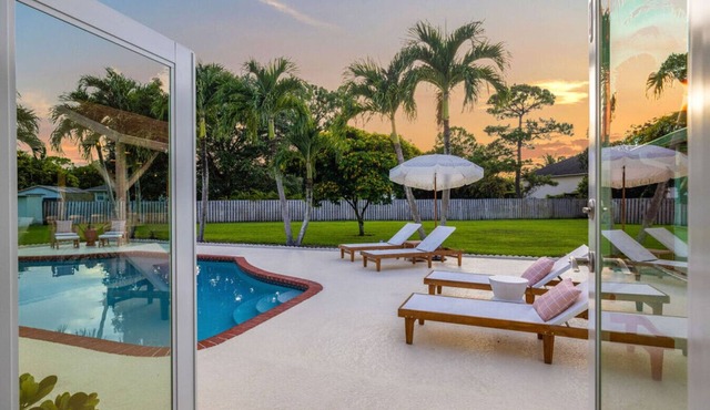 Luxe Golden Hour, Pvt. Pickleball Ct, Heated Pool