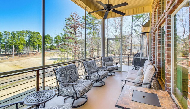 Luxe Golf Getaway in Hot Springs Village!