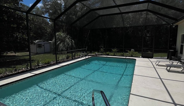 Luxe Home in Lecanto Florida with Pool and Jacuzzi Tub
