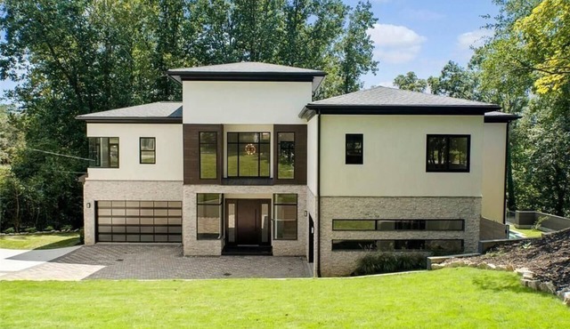 Luxe in the City sleeps up to 8 - 5BD 5.5BTH