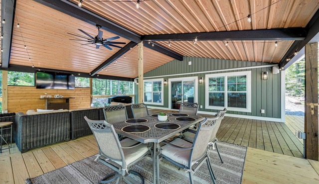 Luxe Kentucky Cabin Rental ~ 36 Mi to Mammoth Cave