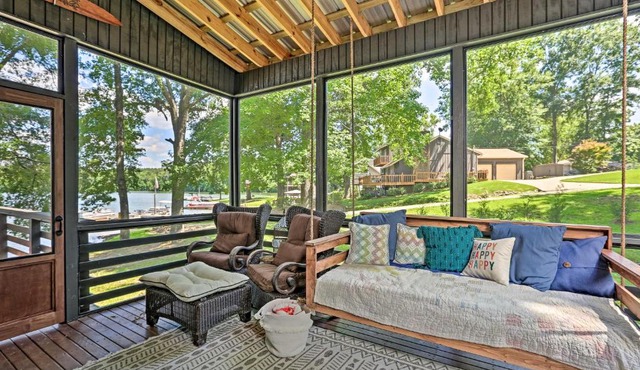 Luxe Lake Martin Cabin with Dock Boat and Hike!