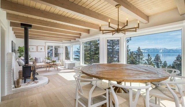 LUXE ✶ Lakeview Retreat | King Bed⚡️WiFi✶Long Stays