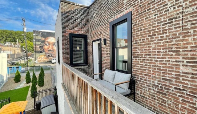 Luxe Loft at the Waterfront ❈ Modern ❈ Central
