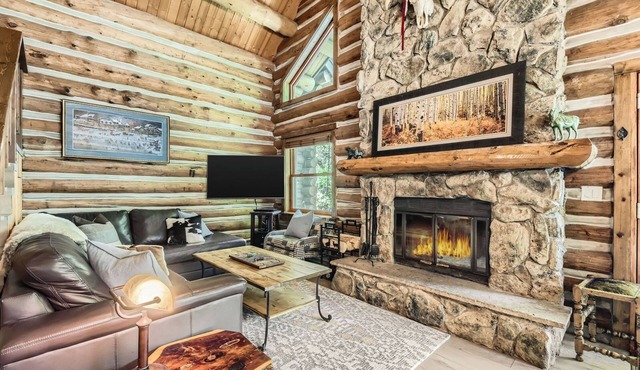 Luxe Log Cabin on Gore Creek in Vail