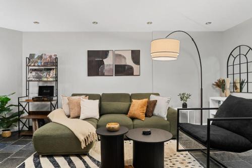 Luxe Logan Circle Escape - Near Downtown DC & Shaw