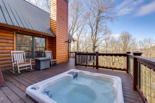 Luxe Mtn-View Cabin with Resort Perks in Jasper!