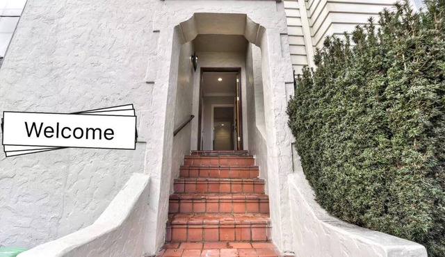 LUXE-Newly Remodeled 2BR With City View in SF(Bart/muni)