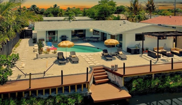 Luxe Oasis Miami Villa 10mn from Beach