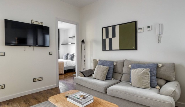 Luxe Pacífico 2BR w/Doorman, walk to Retiro Park, by Blueground