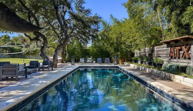 Luxe Pool, Fire Pit, LOW Winter + 2024 Rates!