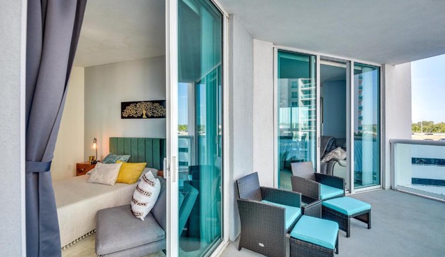 Luxe Resort Condo - 2 Mi to Daytona Beach!