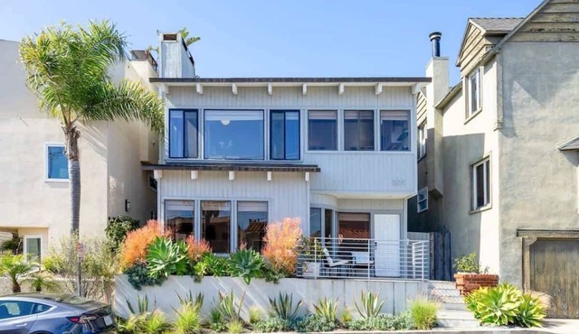 Luxe Retreat Steps to Beach & Shops | Free Parking
