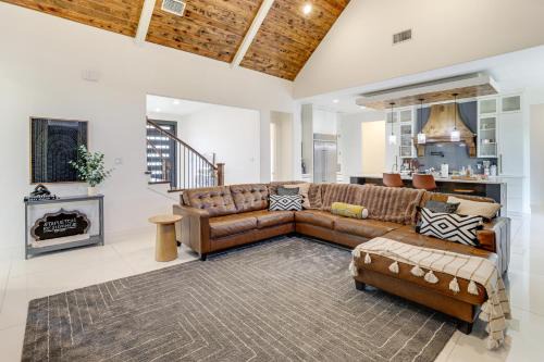 Luxe Retreat w/Patio & Fenced Yard in Waxahachie!