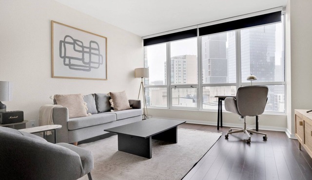 Luxe Rincon Hill 1BR w/Gym & Lounge, walk to Embarcadero, by Blueground