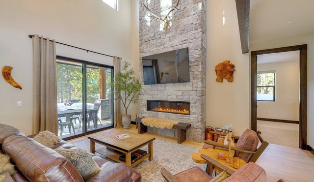 Luxe Soda Springs Retreat: Modern & Spacious!
