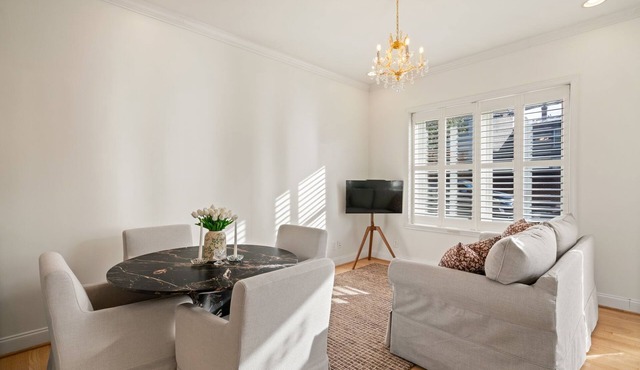 Luxe Stay in Quaint Old Town Alexandria near D.C.