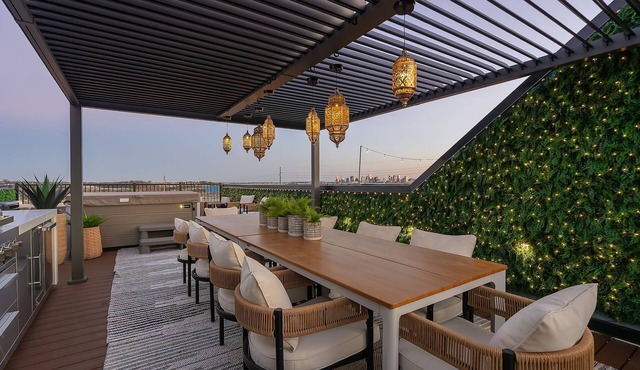 Luxe Stay Near Downtown | Karaoke, 9 Beds, Pool, Hot Tub, Sleeps 12+