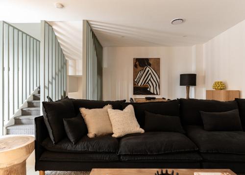 Luxe Stepney Townhouse