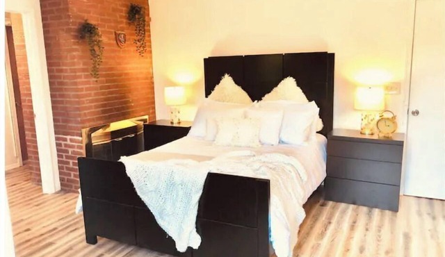 Luxe Suite:Elegance&Rest NE PDX.12 mins Airport