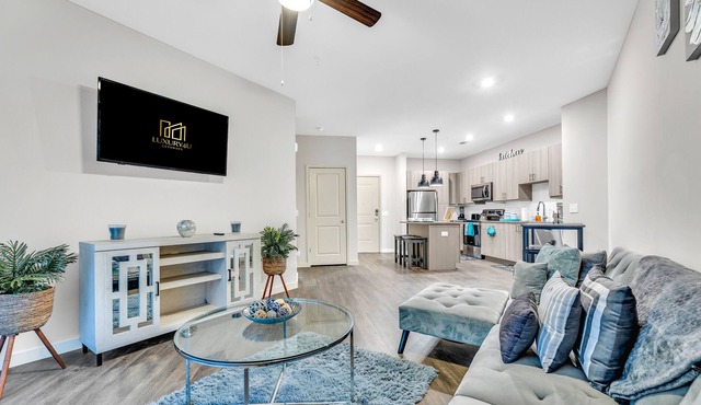 Luxe Suite Life ATL 💎 Entire Apt w/Free Pkng!