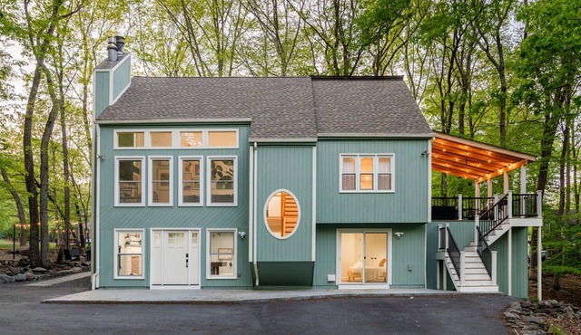 Luxe Winter Escape - HotTub & Game Nights