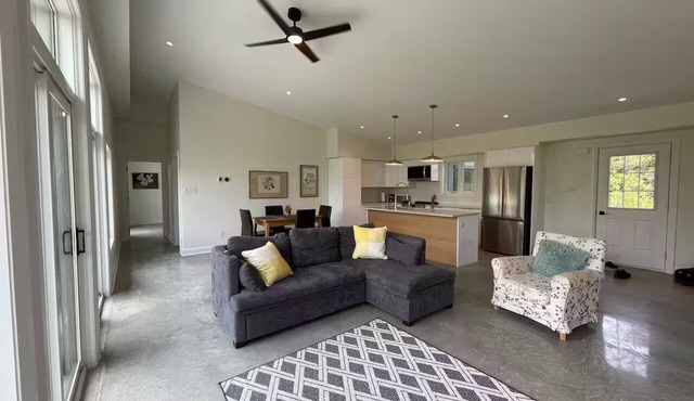 Luxe Woodland Cottage: Secluded, Peaceful, & Private