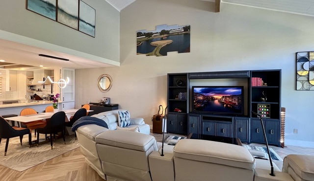 LuxeTPC Sawgrass - An Immaculate Luxury Rental Villa in Ponte Vedra Beach FL