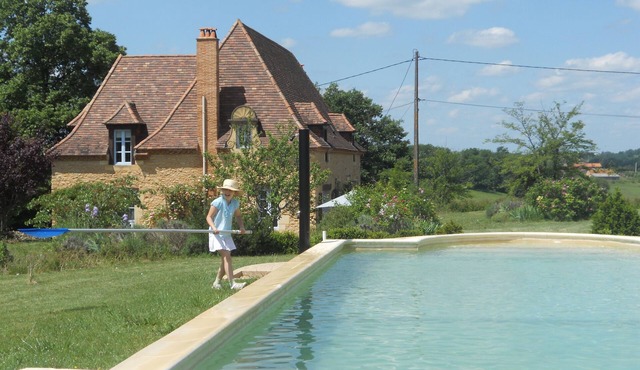 Luxury 18th Century Dordogne Cottage with Private Pool