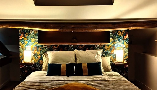 Luxueuses Nuits Étoilées Pour 2 Amoureux à 25 Minutes des Grottes de Lascaux