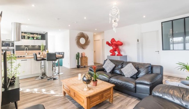 - LUXUEUX CASA SELVA - Parking Gratuit - Spacieux - balcon - Wifi