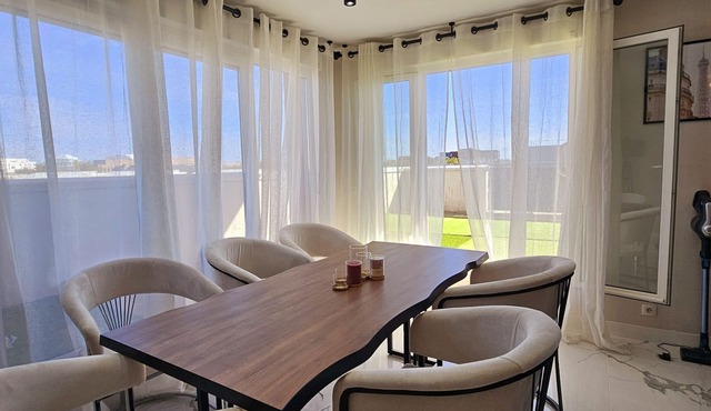 Luxueux Rooftop avec terrasse à 2pas de Disney Parisn