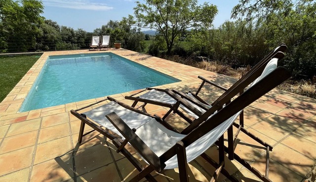 Luxurious, beautiful holiday villa close to both Girona & Costa Brava beaches