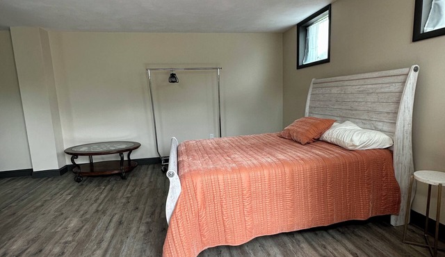 Luxurious 1-Bedroom Suite in the Pocono Mountains