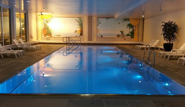 Luxurious 2.5 Room Hotel-ApartmentnFREE USE OF: Tennis, Pool, Sauna