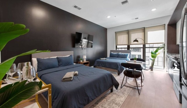 Luxurious 2 Bed Suite—in OTR Cincinnati!