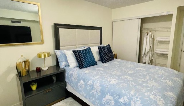 Luxurious 2 bedroom Condo