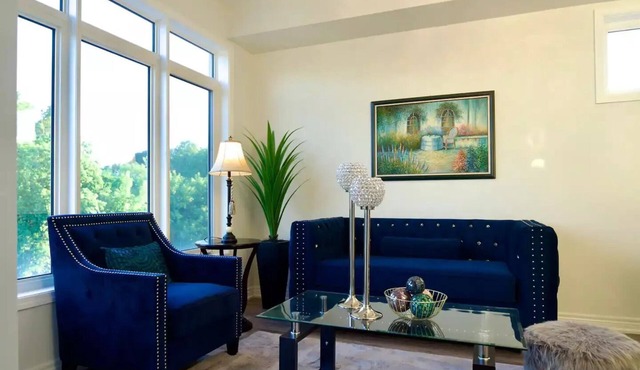 Luxurious 2 Bedroom Townhouse
