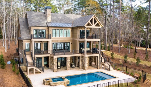 Luxurious 2019-5 Bedroom Lakefront Home. Available April 1-15, 2025