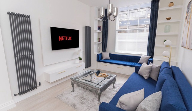 Luxurious 2BR Bham Home with free parking, perfect for families and contractors