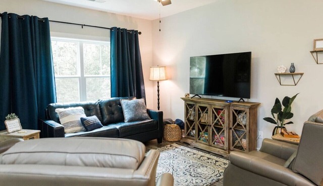 Luxurious 2BR Condo with Private Outdoor Patio
