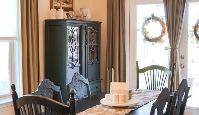 Luxurious 3 Bedroom Home - The Emerald Coast Escape