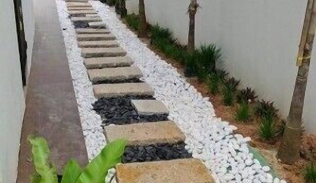 Luxurious 3-storey Beach Villa