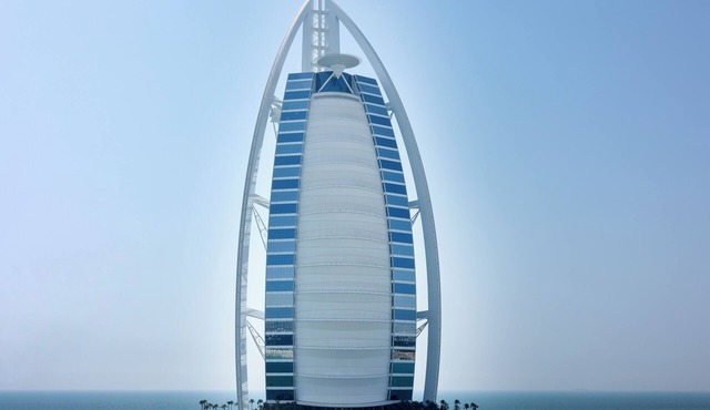 Luxurious 3BR APT Offering Full Burj Al Arab Views