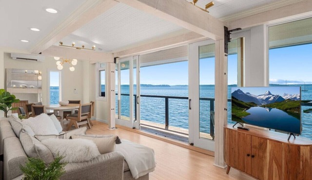 Luxurious 3BR Villa | Chateau La Mer | Ocean Views