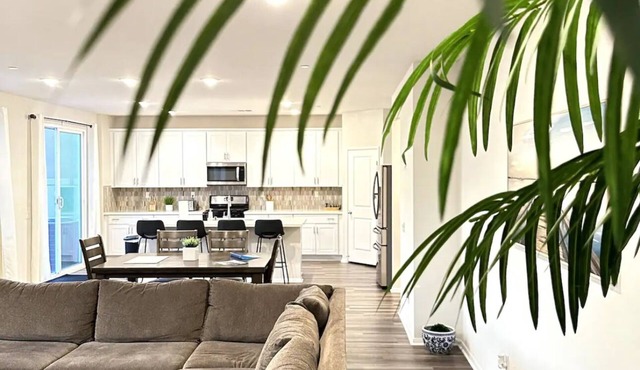 Luxurious 4 Bedroom house