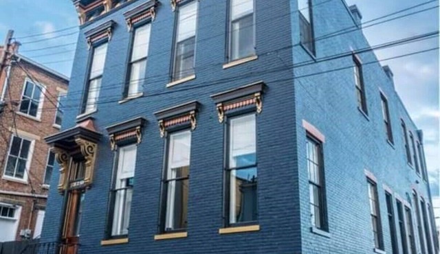 Luxurious 4 Bedroom Home in Heart of Historic Madison's Downtown