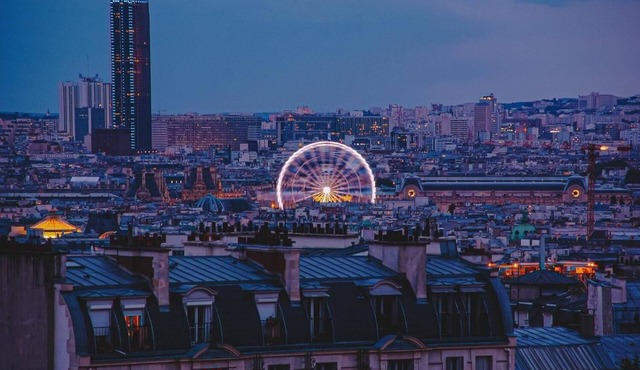 LUXURIOUS 4 BR PARISIAN APT IN THE HEART OF CITY NEAR ICONIC THEATRES & CABARETS